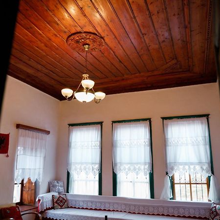 Guesthouse 1805 ジロカストラ エクステリア 写真